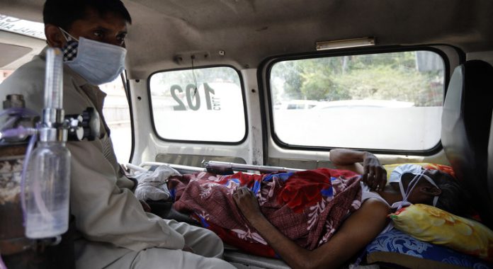 South Asia: ‘Real possibility’ health systems will be strained to a breaking point, UNICEF warns