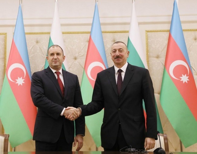 Azerbaijani President discusses with Bulgarian counterpart energy cooperation