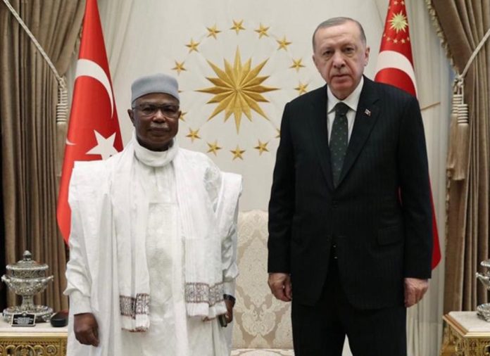 Turkish President receives OIC Secretary-General in Ankara